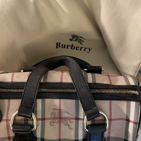 BURBERRY Haymarket Check Small Chester Bag - Picture 16 of 16